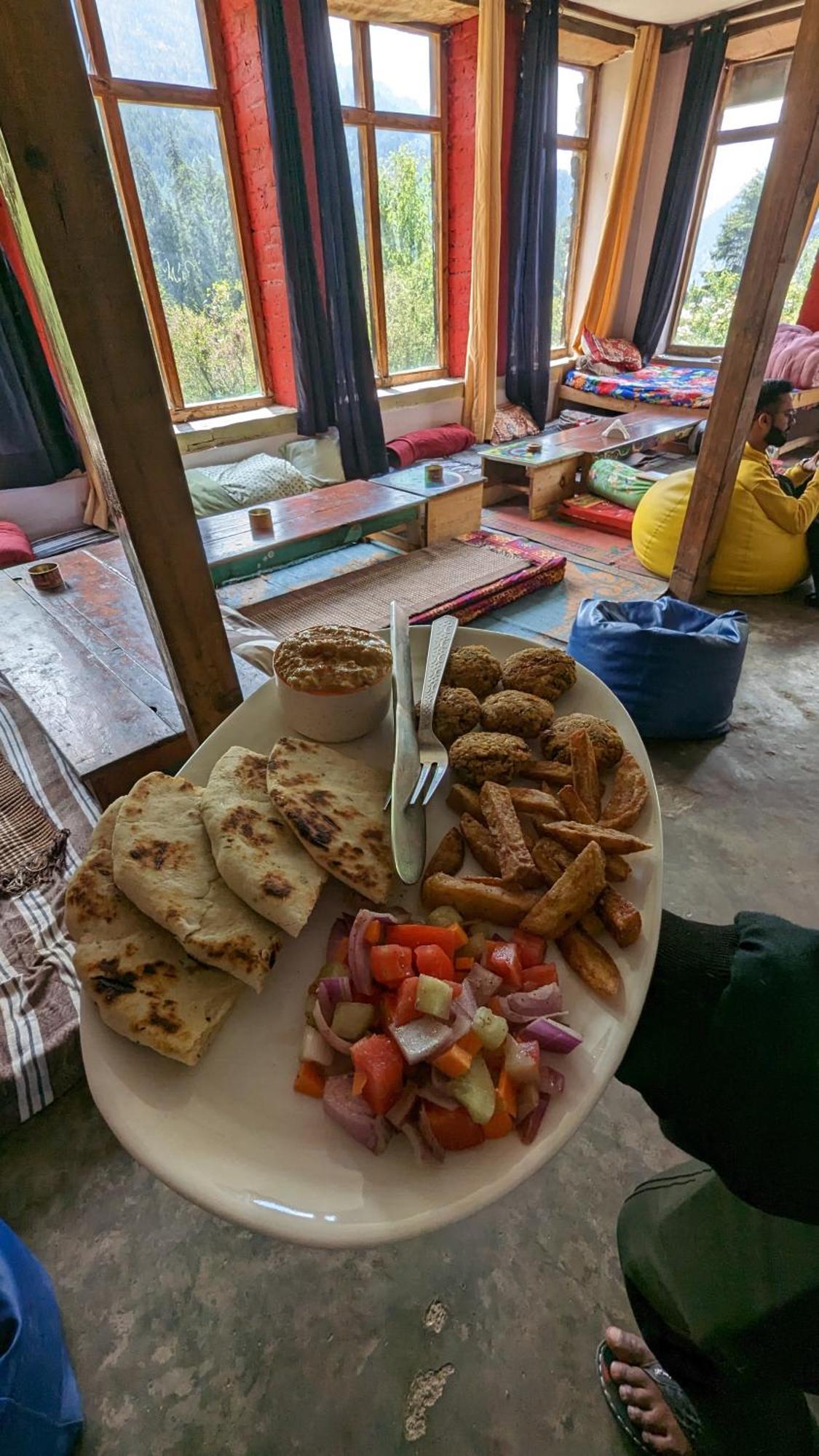 Kalgha Holy Cow Cafe & Beds酒店 外观 照片